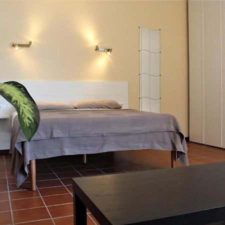 Naturaliterre Bnb - Microfattoria Bed & Breakfast Dovadola Bagian luar foto